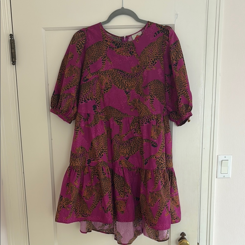 Farm Rio size Medium Pink Leopard Print Dress
